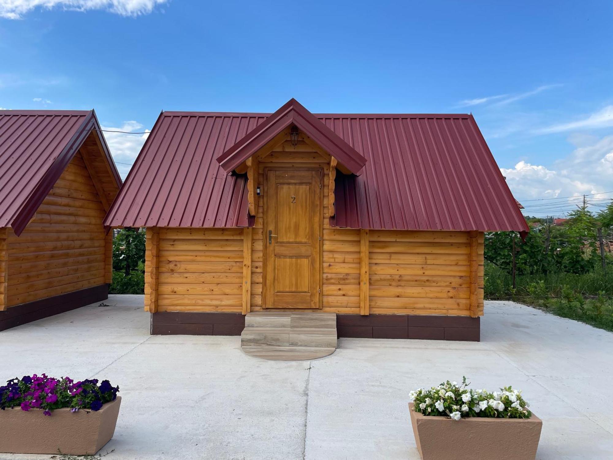 Cozy Bungallows Podgorica Bagian luar foto